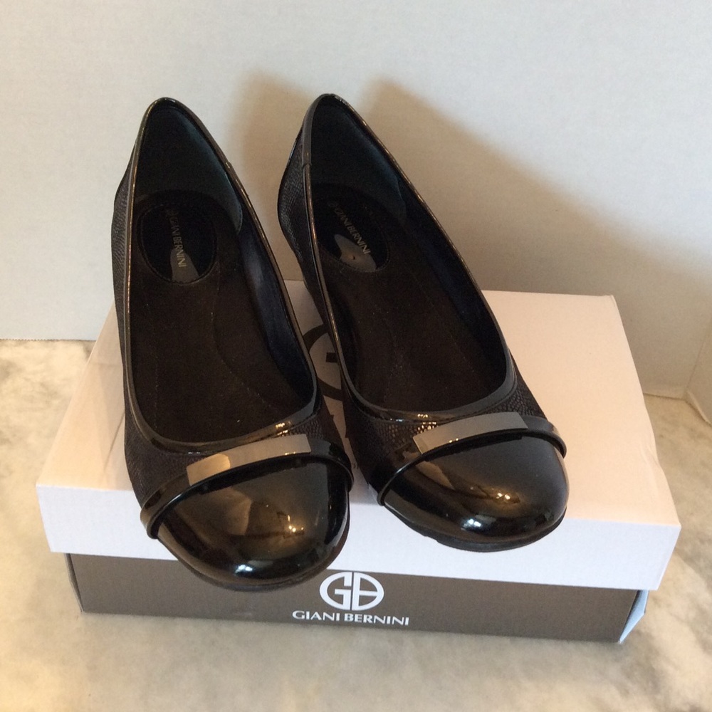 Giani Bernini Black Wedge Slip-on